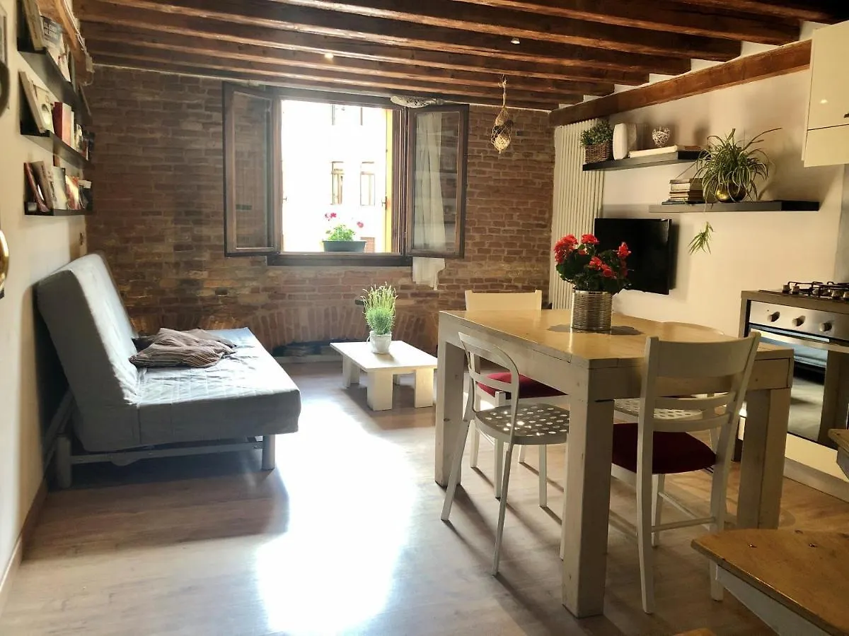 Vivi Vicenza Apartment 0*,
